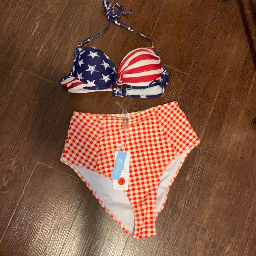 Women’s bikini - Picture 1 of 5
